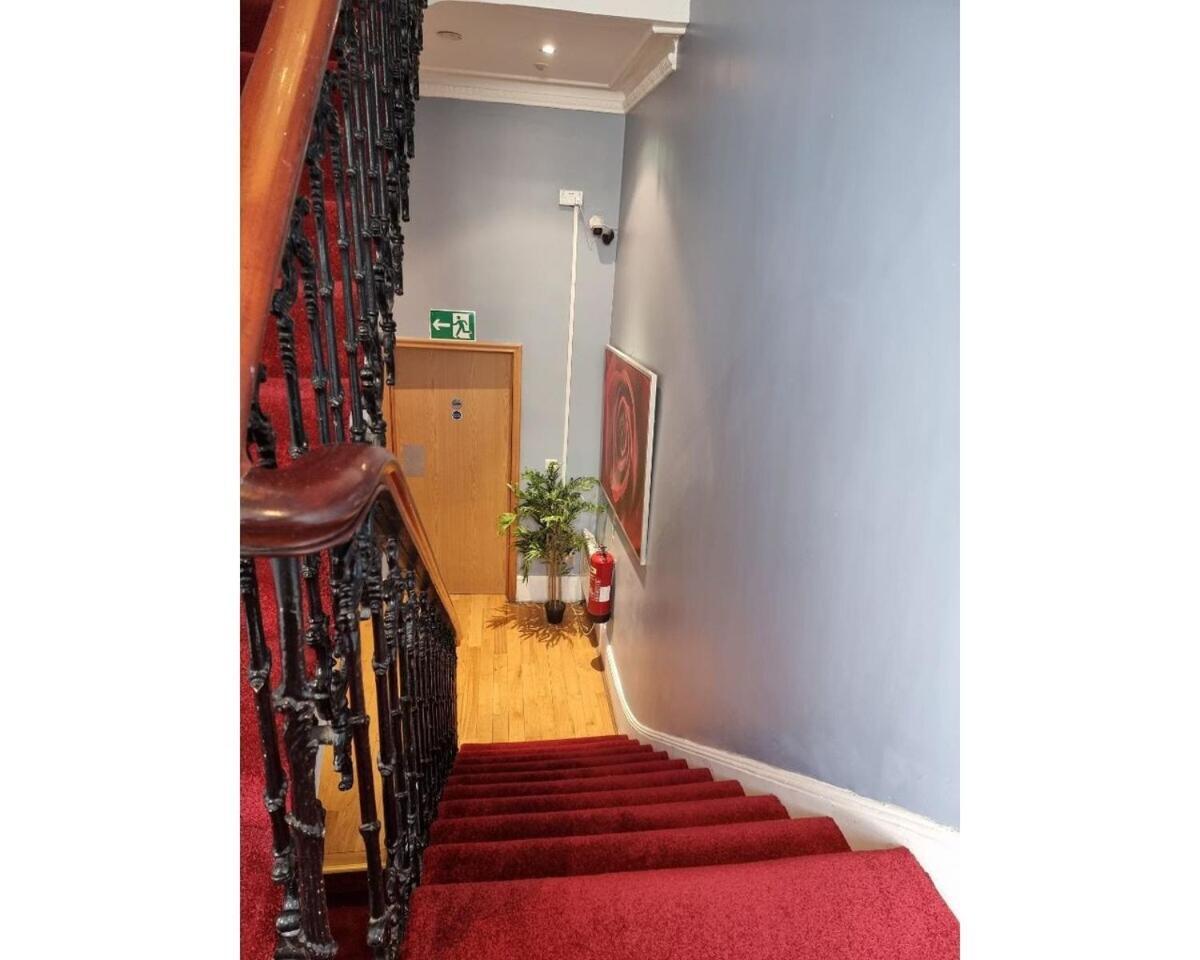 Stunning For 2 Near Hyde-f303 Appartamento *